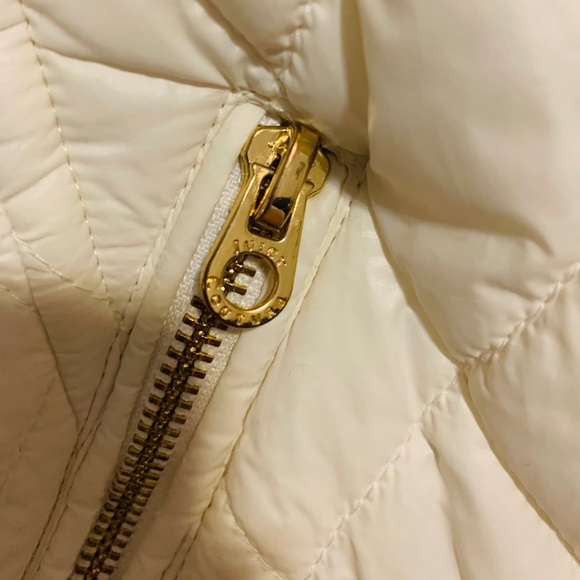 Winter jacket from Juicy Couture - Picture 5 of 13